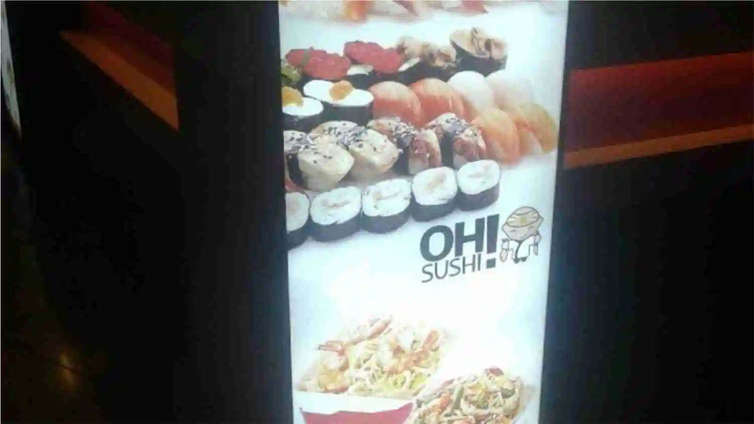 Oh Sushi — Рекламный лайтбокс кафе в торговом центре